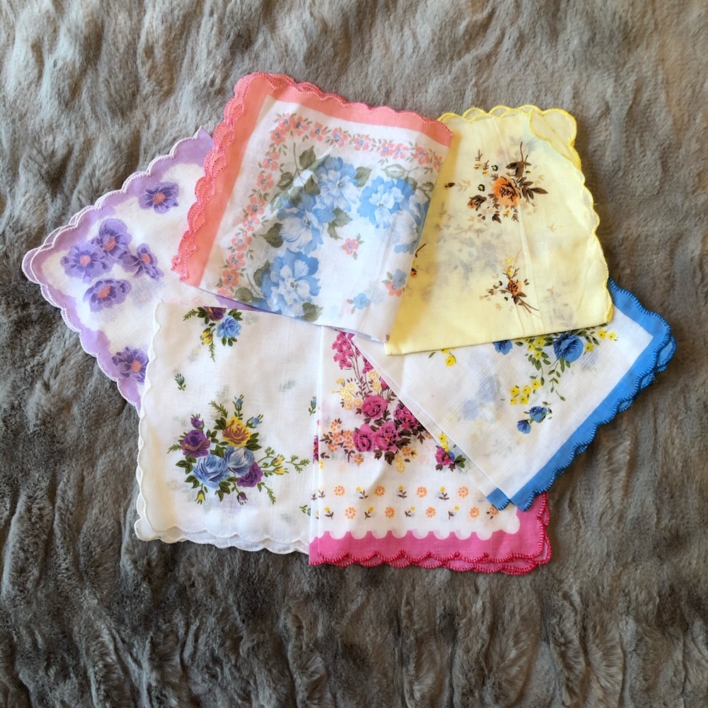 Floral Lot (6) Grandmacore Hankerchiefs
